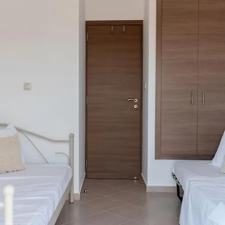 Villa Cozy In Faros 2 *