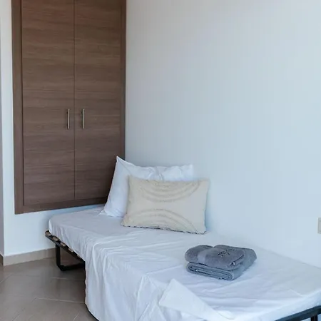 Villa Cozy In Faros 2 Kouvéla